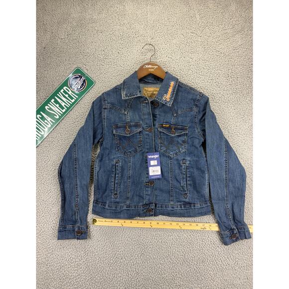 Wrangler Retro Tennessee Volunteers VOL Football Denim Jean Jacket Womens S NEW - Picture 1 of 9
